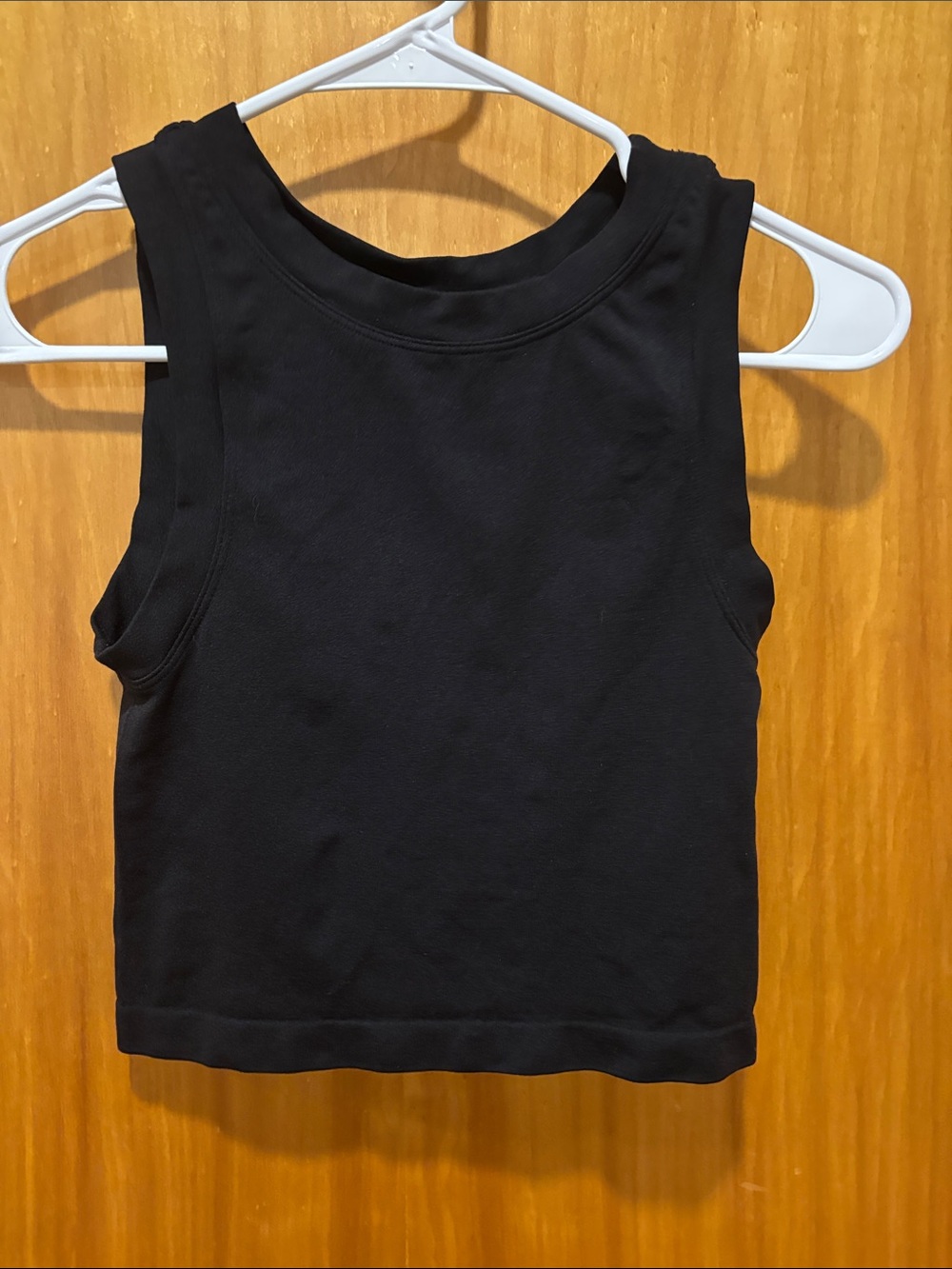 ⭐ 3 for $15 Aura Black Cropped Tank
